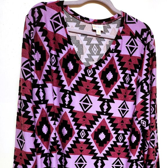 Lularoe Tops - Lularoe Elizabeth Tunic Pink/purple very soft!  NWT
